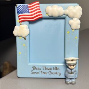 PRECIOUS MOMENTS MILITARY PLASTIC PICTURE FRAME BLESS THOSE WHO SERVE Marine